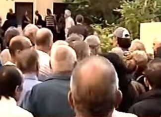 Σκηνές εξαθλίωσης στην Καλλιθέα- Δείτε τι έγινε για ένα πακέτο μακαρόνια