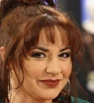 Δείτε πως είναι σήμερα η Μαρία Φιλίππου από το “Εμείς κι εμείς”! (Βίντεο)