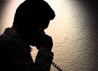 Η απίστευτη απάτη που κάνει το γύρο του Διαδικτύου -Το τηλεφώνημα που έσπερνε τρόμο