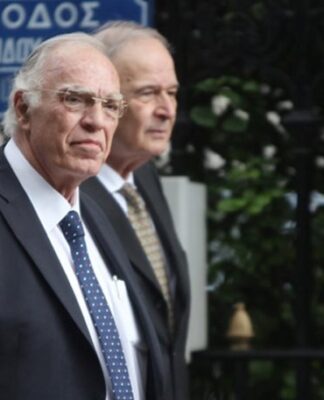 Λεβέντης: Αφού έχουν υπογράψει 40% μείωση συντάξεων, τι να συζητάμε;