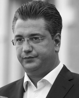 ΕΚΛΟΓΕΣ ΝΔ: Σε πανικό το επιτελείο Τζιτζικώστα-Αποστολή μαζικού SMS στις 18:00!!!