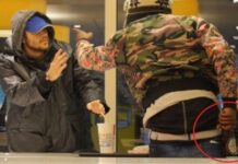 Ένας άστεγος πήγε να μαζέψει τα απομεινάρια του φαγητού! ΔΕ ΦΑΝΤΑΖΕΣΤΕ τι ακολούθησε!