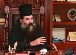 Πειραιώς: ”Διακόπτω οποιαδήποτε σχέση με όποιον ψηφίσει το σύμφωνο συμβίωσης”