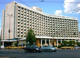 BOMBA: Πωλείται το ξενοδοχείο HILTON!