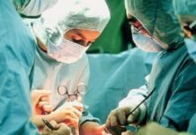 Εγχείρηση ρουτίνας κράτησε πάνω από 20 ώρες – Το ΜΕΓΑΛΟ ΛΑΘΟΣ του γιατρού!