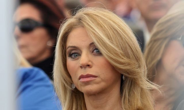 ΑΥΤΟΣ είναι ο άνδρας που η Έλλη Στάη έχει ερωτευθεί ΤΡΕΛΑ! (φωτο)