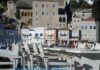 Ύδρα: Η μασκότ του λιμανιού που έγινε viral στο Facebook (photo)