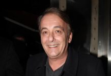 Ανδρέας Μικρούτσικος: Θα πάθετε πλάκα με την αλλαγή στην εμφάνισή του!