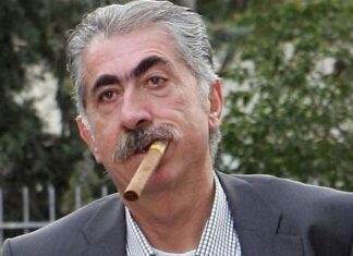 Πέθανε ο Μάκης Ψωμιάδης