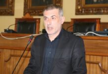 Ο Γιάννης Μώραλης στην κοπή πίτας της Σχολικής Επιτροπής Πρωτοβάθμιας Εκπαίδευσης του Δήμου Πειραιά