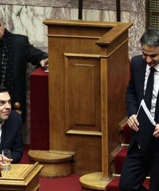 Κυβέρνηση μετακλητών: Δείτε πόσους ΣΥΡΙΖΑΙΟΥΣ φόρτωσε ο Τσίπρας στο Δημόσιο!
