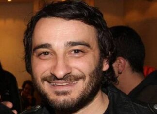 Αυτοκίνητο ΧΤΥΠΗΣΕ τον Βασίλη Χαραλαμπόπουλο και τον ΠΑΡΑΤΗΣΕ στην άσφαλτο!