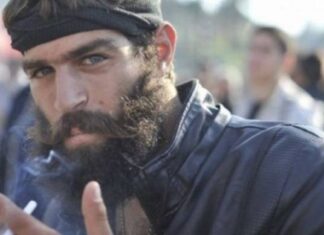 ΤΡΕΜΕ ΣΤΑΘΗ: Αυτός είναι ο ΝΕΟΣ Κρητικός που τράβηξε τα βλέμματα! (φωτο)