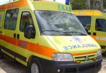 Καραμπόλα στην Ποσιεδώνος – Ασθενοφόρο στο σημείο