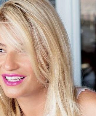 ΜΙΑ ΑΛΛΗ! Δείτε την Φαίη Σκορδά χωρίς μακιγιάζ