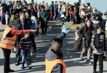 Στο λιμάνι του Πειραιά ακόμη 1.810 μετανάστες και πρόσφυγες
