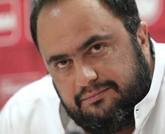 ΔΩΡΕΑ τροφίμων από ΟΛΥΜΠΙΑΚΟ σε άπορες οικογένειες του Πειραιά!