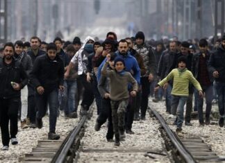 Απαγόρευση εισόδου για δημοσιογράφους σε χώρους φιλοξενίας προσφύγων