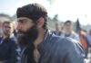 ΑΠΙΣΤΕΥΤΟ ΠΕΡΙΣΤΑΤΙΚΟ: Ο Στάθης Στιβακτάκης κυνηγάει κουκουλοφόρο! ΦΩΤΟ – ΒΙΝΤΕΟ