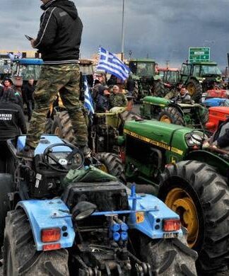 ΜΠΛΟΚΑ ΑΓΡΟΤΩΝ: Στην Αθήνα τα τρακτέρ αύριο – Ποιοι δρόμοι θα είναι κλειστοί