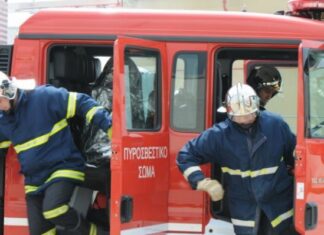 ΦΩΤΙΑ ΣΤΑ ΚΑΜΙΝΙΑ: Πολλά συγχαρητήρια στους άνδρες της Πυροσβεστικής!