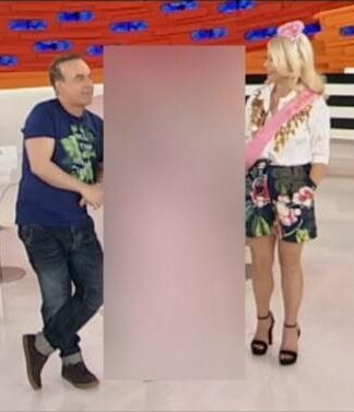 ΡΕΣΙΤΑΛ ΕΝΔΥΜΑΤΟΛΟΓΙΑΣ: Δείτε πώς εμφανίστηκε ο Γιάννης ΦΛΩΡΙΝΙΩΤΗΣ στην εκπομπή ΦΜ Live! (ΒΙΝΤΕΟ)