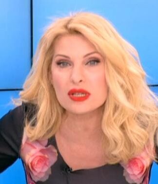 Η απάντηση της Ελένης Μενεγάκη για τη βίλα στο Καστρί και το ταξίδι στη Νέα Υόρκη!