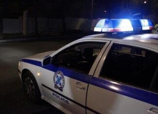 Τραγωδία στο Παλαιό Φάληρο: «Ραγίζουν» καρδιές τα μηνύματα για την 15χρονη