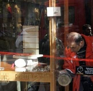 Τρόμος στο Κερατσίνι: Πυροβόλησαν ιδιοκτήτρια κοσμηματοπωλείου