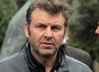 Απόστολος Γκλέτσος: Τον θυμάστε πώς ήταν όταν έπαιζε στις “Τρεις Χάριτες”; ΒΙΝΤΕΟ