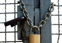 Ιστορική Βιομηχανία ένα βήμα πριν το λουκέτο!