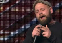 X Factor – Auditions: ΣΥΓΚΙΝΗΣΕ με την ερμηνεία του ο άστεγος Αλέξανδρος! (ΒΙΝΤΕΟ)