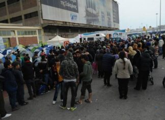 Επεισόδια μεταξύ μεταναστών στον Πειραιά – Ένας τραυματίας