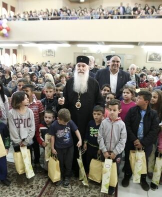 Ο Θρύλος αρωγός σε 2.500 «θαύματα» στη Νίκαια (ΦΩΤΟ+ΒΙΝΤΕΟ)