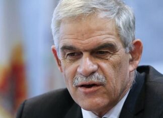Προκλητική δήλωση Τόσκα: Οι Έλληνες νιώθουν το προσφυγικό μόνο μέσω τηλεόρασης!
