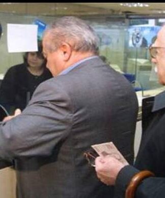 Πάσχα 2016: Ποτέ θα πληρωθούν οι συντάξεις Απριλίου