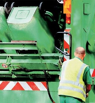 Σε κάδο απορριμμάτων βρήκαν το κεφάλι αγνοούμενης μητέρας (ΦΩΤΟ)