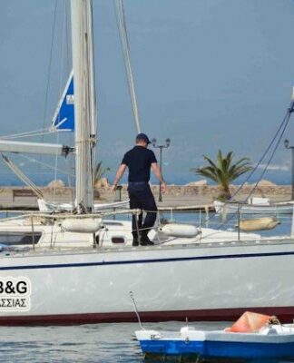 Θρήνος για τον καπετάνιο Άρη Καλόθη: Πέθανε πάνω στο σκάφος του (ΦΩΤΟ)