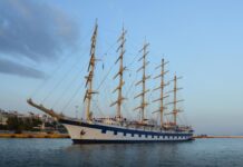Royal Clipper: Στον Πειραιά το εντυπωσιακό ιστιοφόρο (ΒΙΝΤΕΟ)