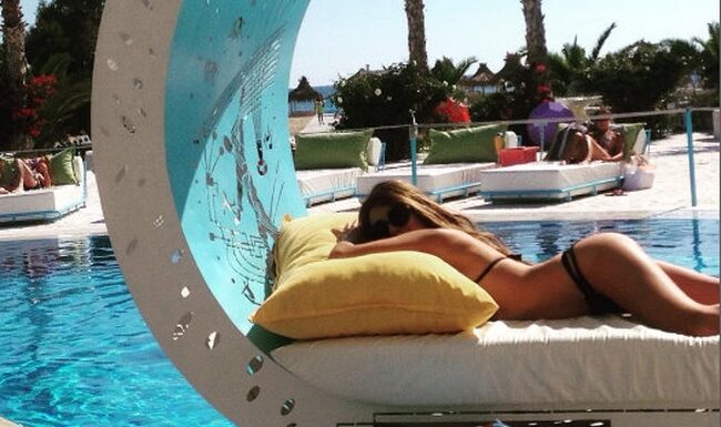 Μίνα Αρναούτη: Οι φωτογραφίες στο Instagram που κάνουν τον γύρο του διαδικτύου