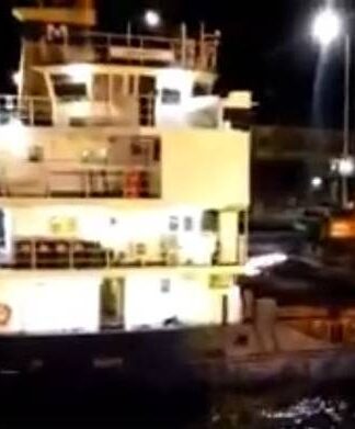 Χαλκίδα: Πλοίο προσέκρουσε στον Πορθμό του Ευρίπου! (βίντεο)