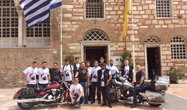 Ποιοι είναι οι «Λύκοι της Νύχτας» του Πούτιν που προσκύνησαν το Άγιο Όρος (ΦΩΤΟ+ΒΙΝΤΕΟ)