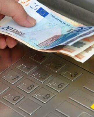 Έρχονται αλλαγές στα capital controls – Ποιοι θα σηκώνουν πάνω από 420 ευρώ;