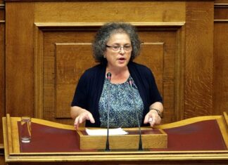 Βουλευτής ΣΥΡΙΖΑ: Οι φόροι θα επιβαρύνουν μόνο όσους… πίνουν, καπνίζουν και βγαίνουν για καφέ!
