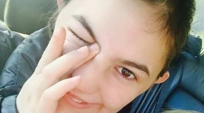 Ρίγη συγκίνησης σκορπά στο Facebook η αδερφή της 16χρονης Νίκης Nικολοπούλου