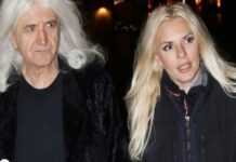 Έπιασε η Πάνια τον Καρβέλα με άλλη; Για ποια χτυπάει η καμπάνα;