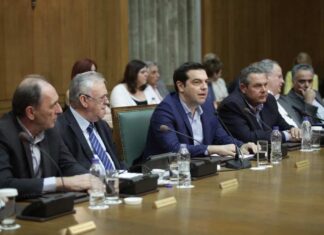 Τσίπρας στο υπουργικό συμβούλιο: Μεγάλη επιτυχία ο “κόφτης χρέους”