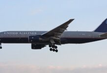 Διπλό θρίλερ στον αέρα σε πτήση της United Airlines από την Αθήνα προς τη Νέα Υόρκη