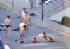 Συγκλονιστική εικόνα: Πραξικοπηματίες βγαίνουν από το αρχηγείο στρατού και παραδίδονται γυμνοί