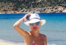 Ελένη Μενεγάκη: Η πρώτη φωτογραφία από τις διακοπές της – Τα παιχνίδια με τη Μαρίνα της